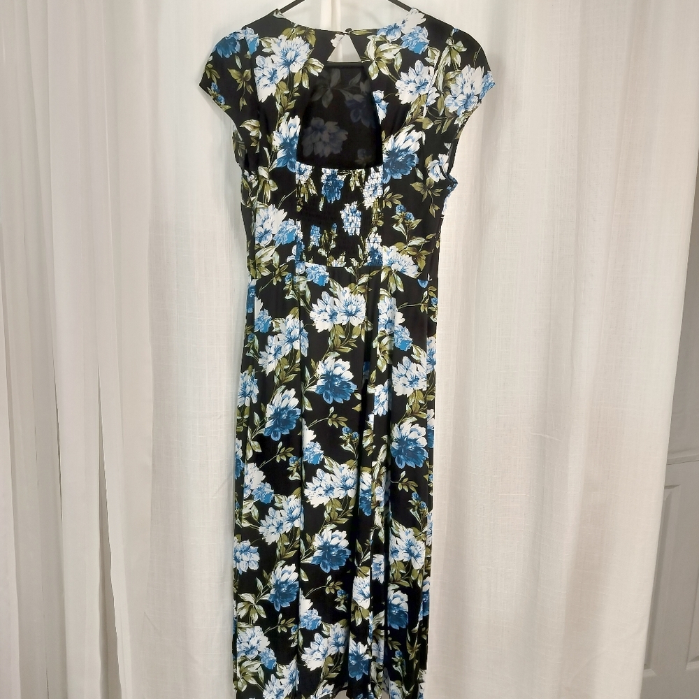 Banana Republic Black Floral‎ Maxi Long Dress Size 6 100% Rayon Cap Sleeves - Picture 4 of 14